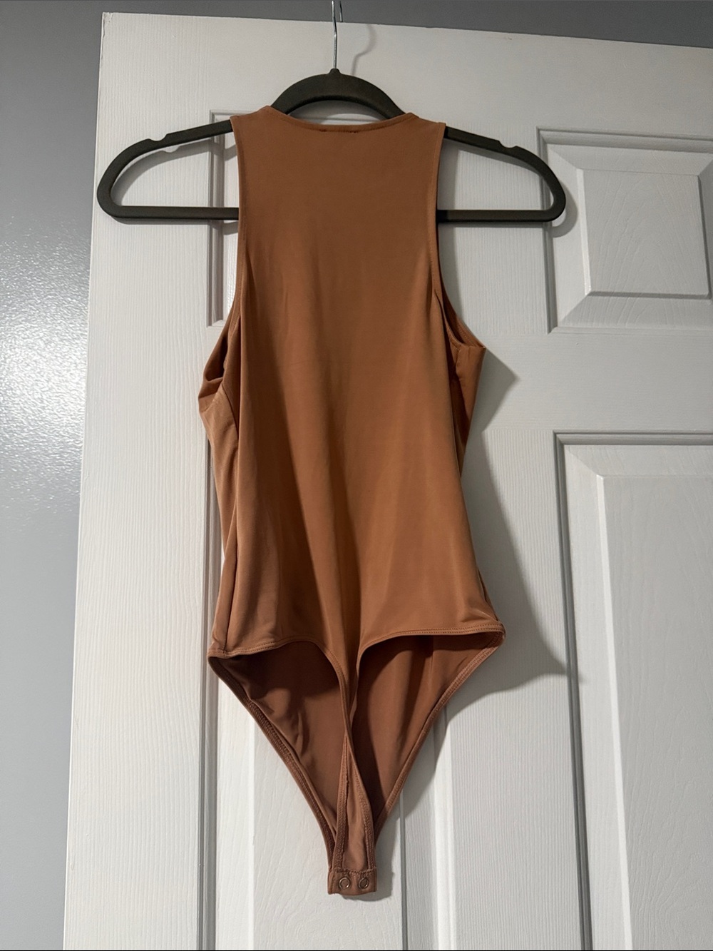 Express Rust Brown Sleeveless Bodysuit - Picture 4 of 4